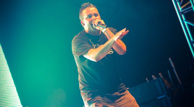 Live Photos: Atmosphere